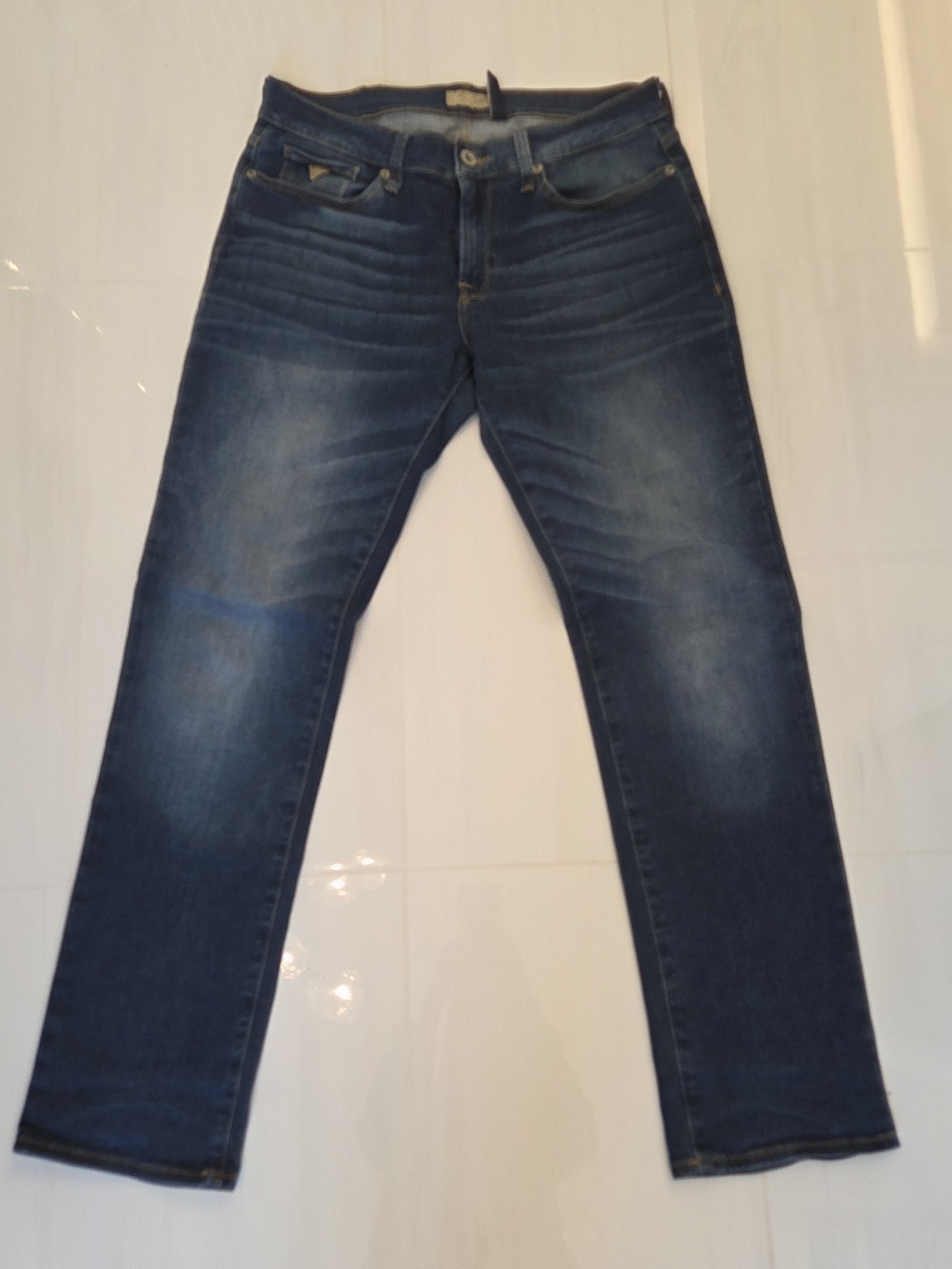 GUESS Los Angeles Men’s "The Rocker" Slim Tapered Jeans – 33 x 34